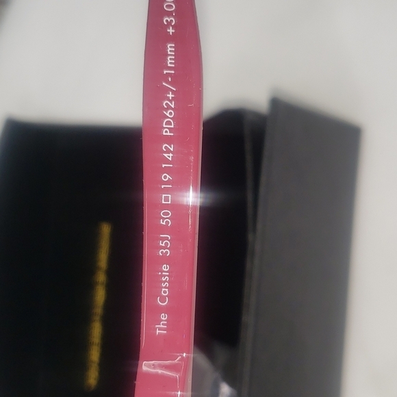 Prive Revaux blue light reading glasses - Picture 4 of 7